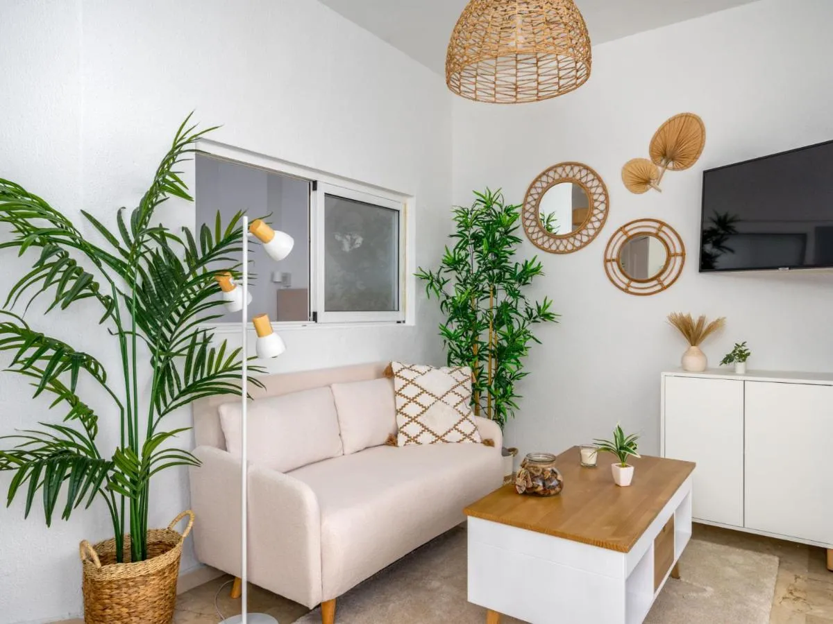 Image 3 of Apartment Palm Beach by Interhome