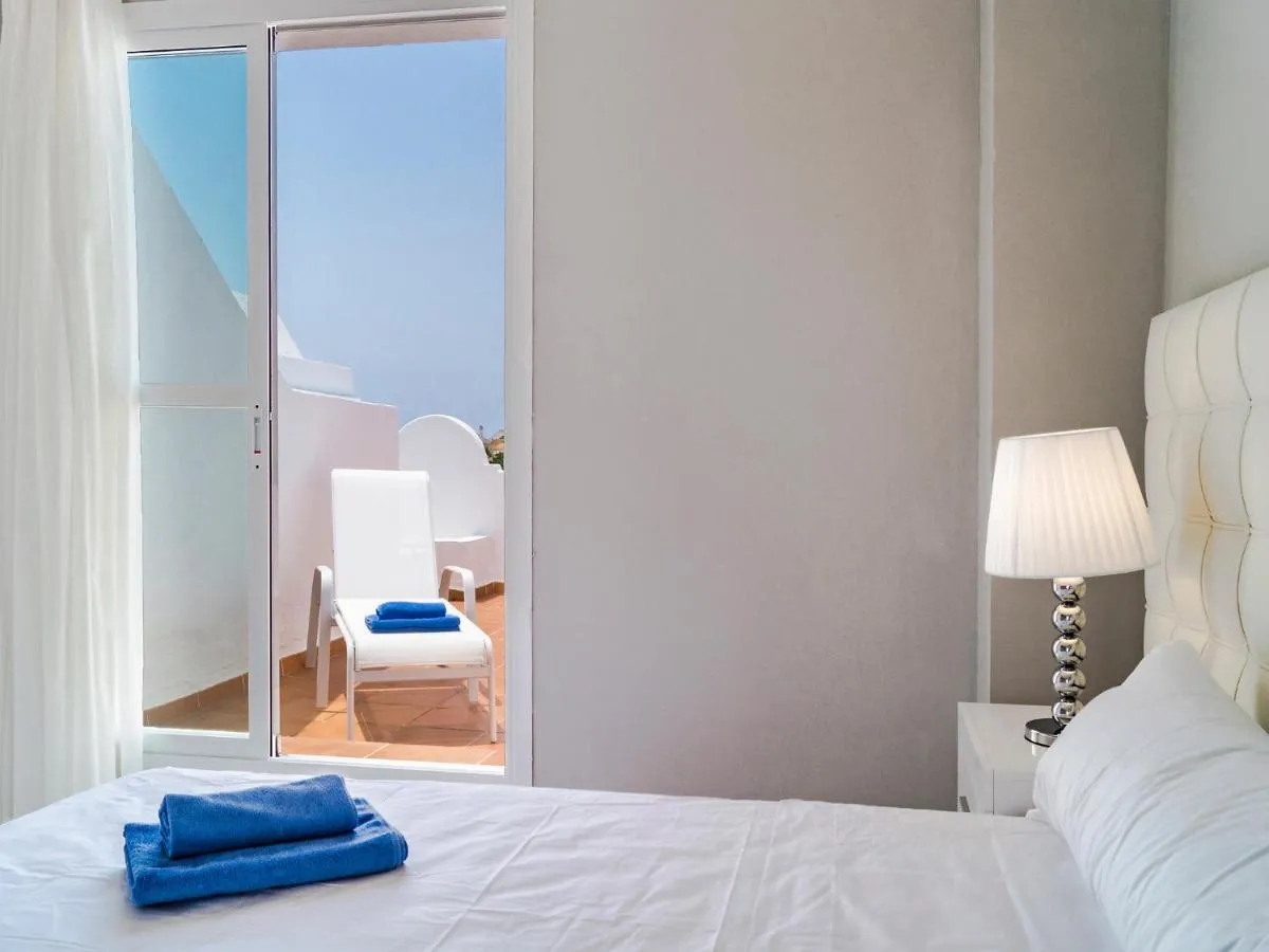 Image 4 of Apartment Reserva de Marbella by Interhome