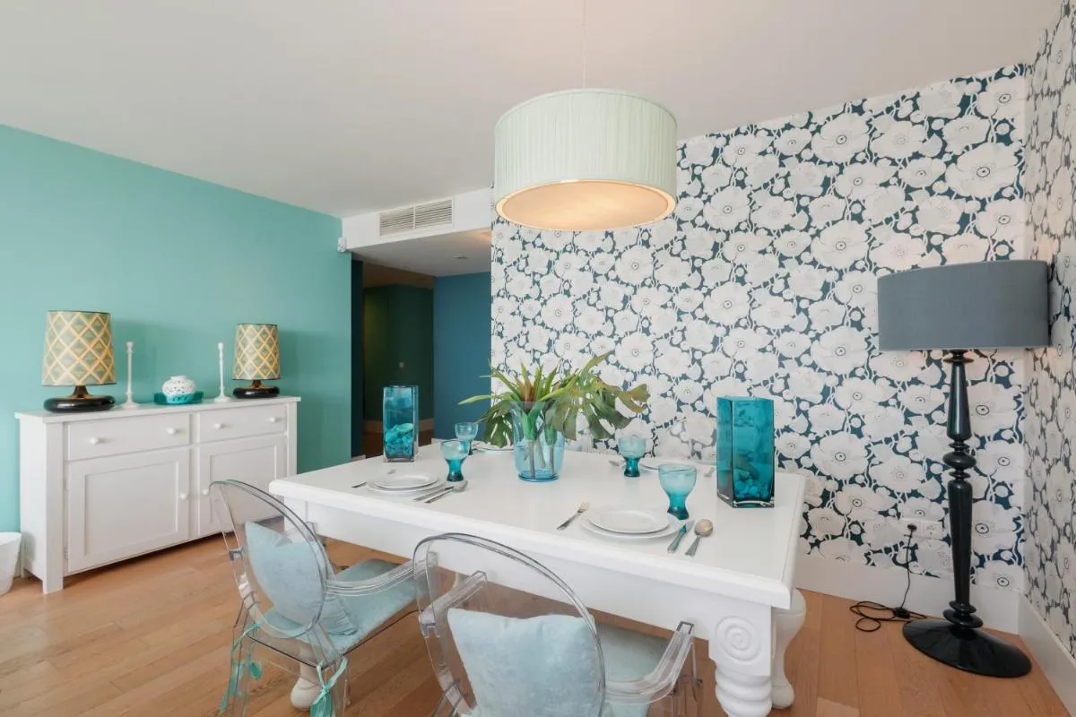 Image 3 of Apartment with stunning sea views, Puerto Banús