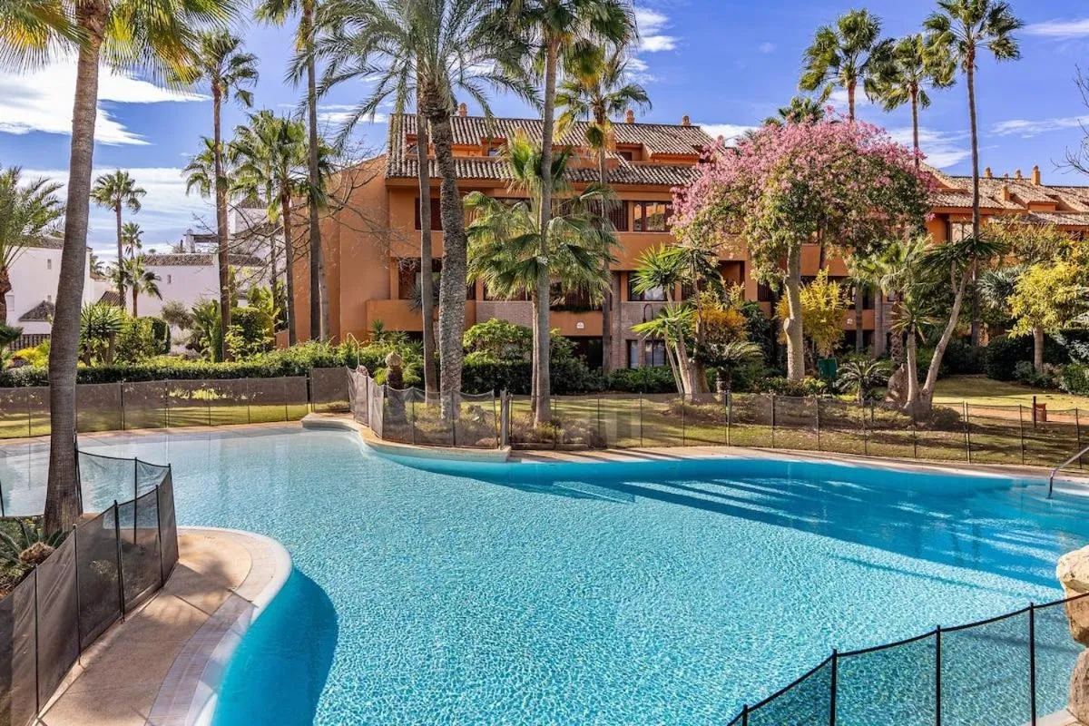 Image 2 of Ap. en Los Monteros – Marbella