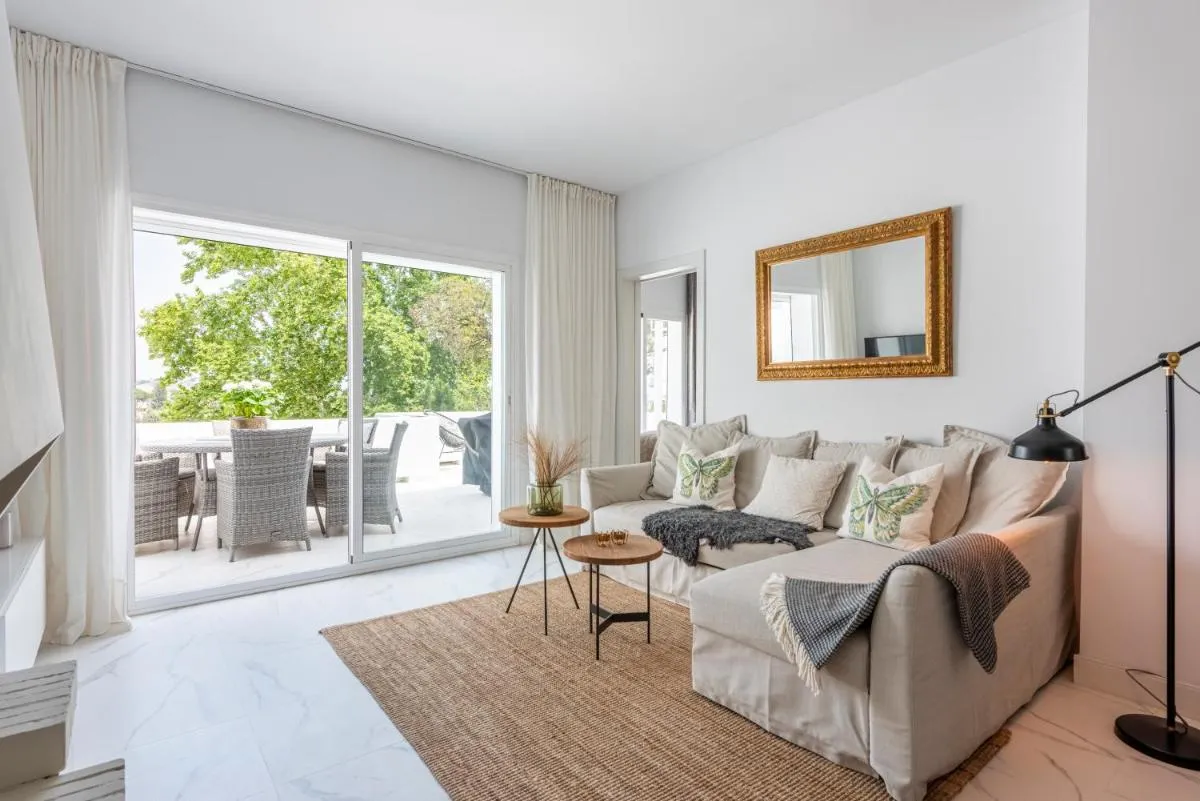 Image 4 of Azahara 2, Contemporary Scandinavian style open plan apartment with 2 terraces