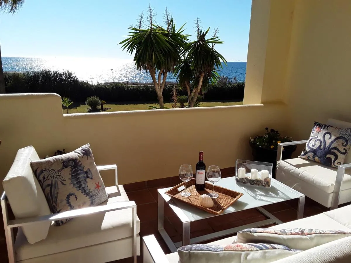 Image 4 of Beachfront Neptuno I, Complex,Views,Pool,Garden, Elviria
