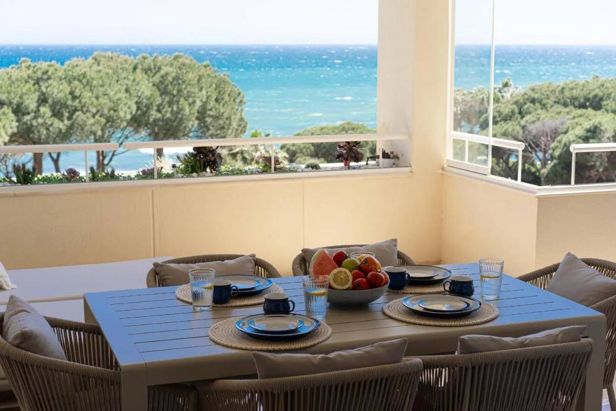 Image 3 of Beach-line apartment