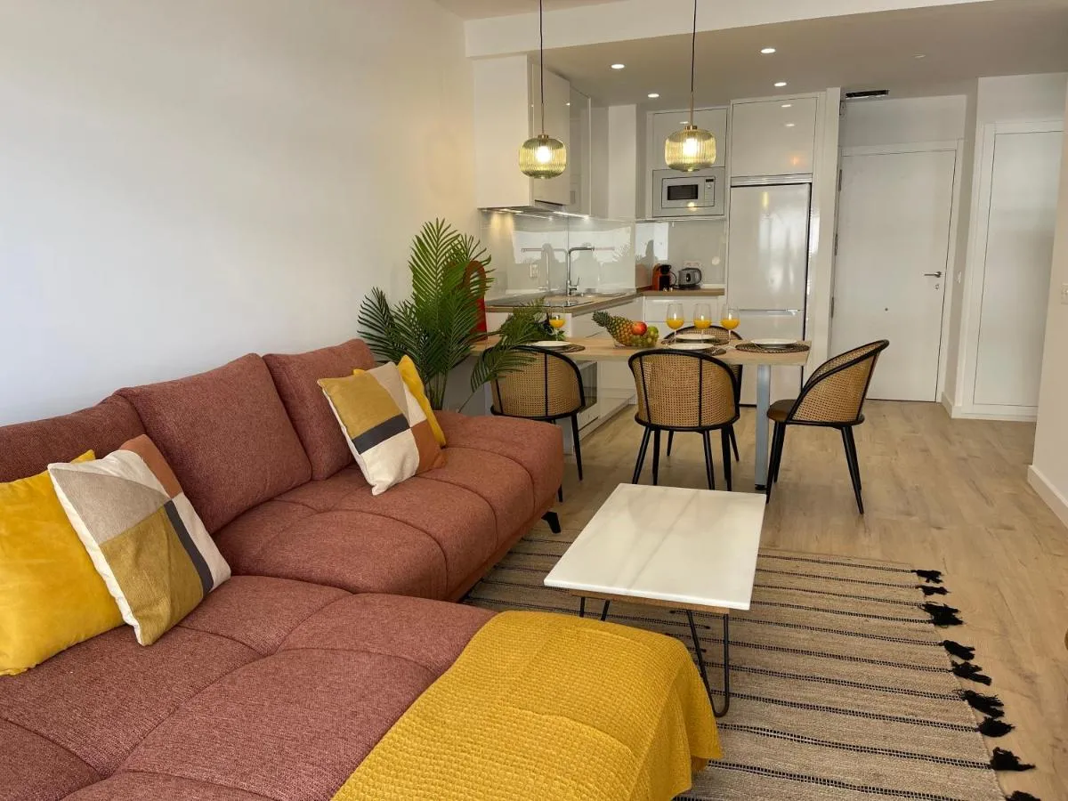 Image 4 of Beachside Oasis 951
