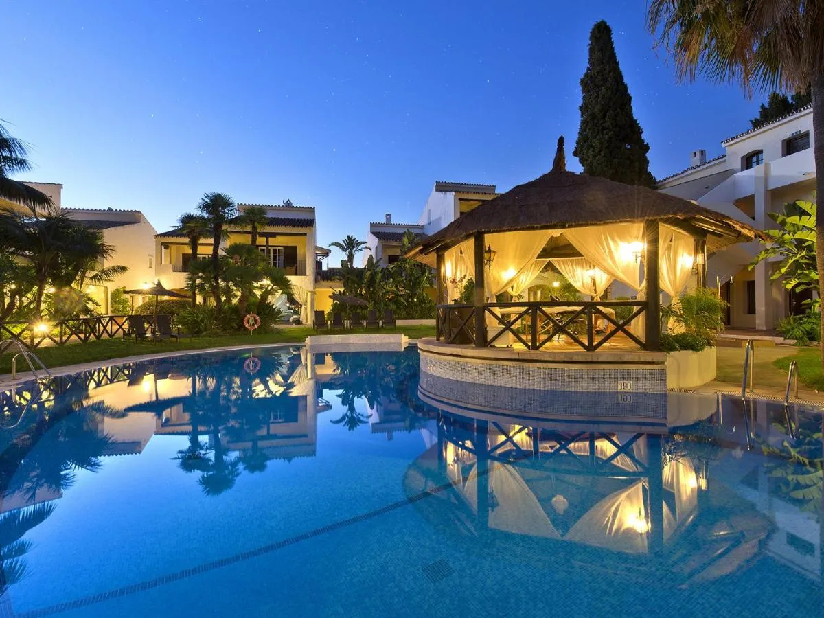 Image 4 of BlueBay Banús