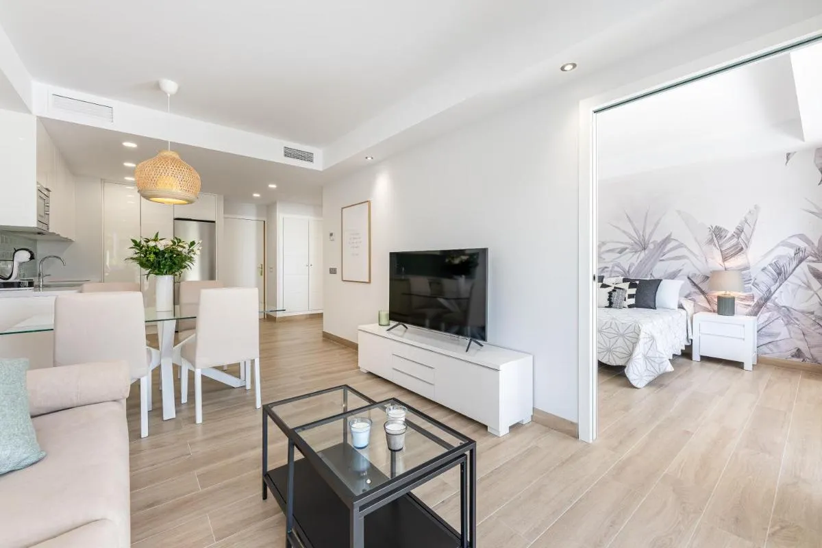 Image 1 of Brandnew apartment by the beach