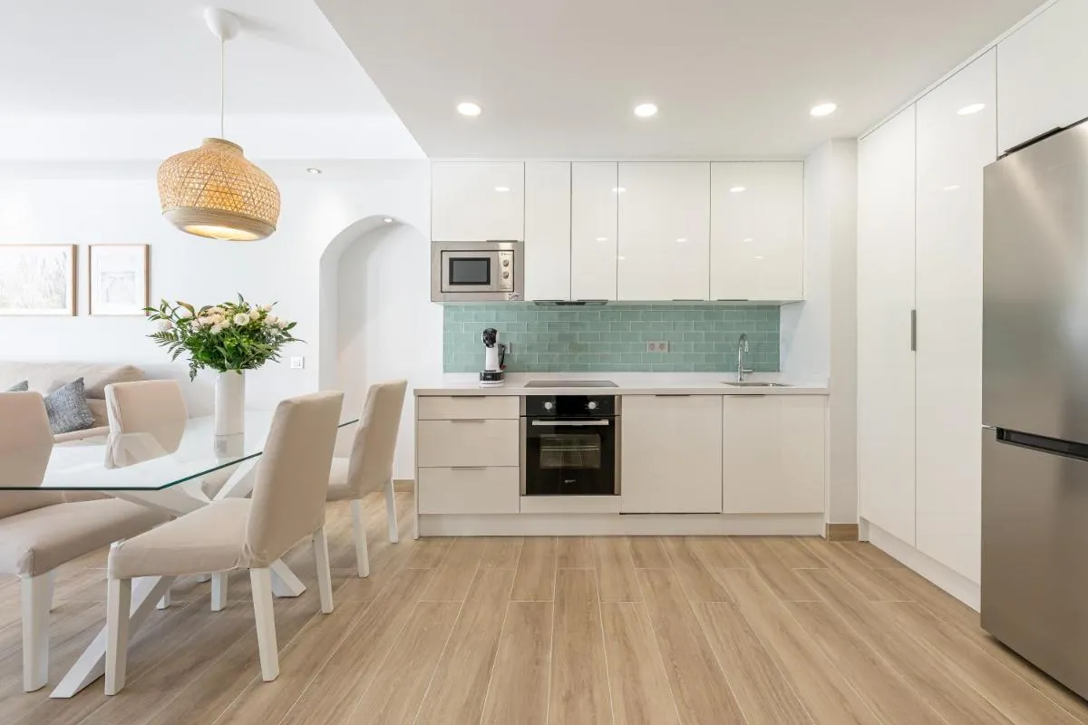 Image 5 of Brandnew apartment by the beach