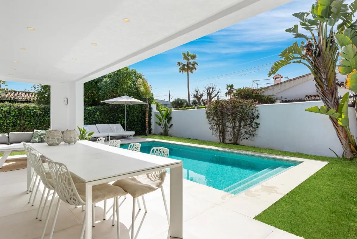 Image 3 of Casa Blanca