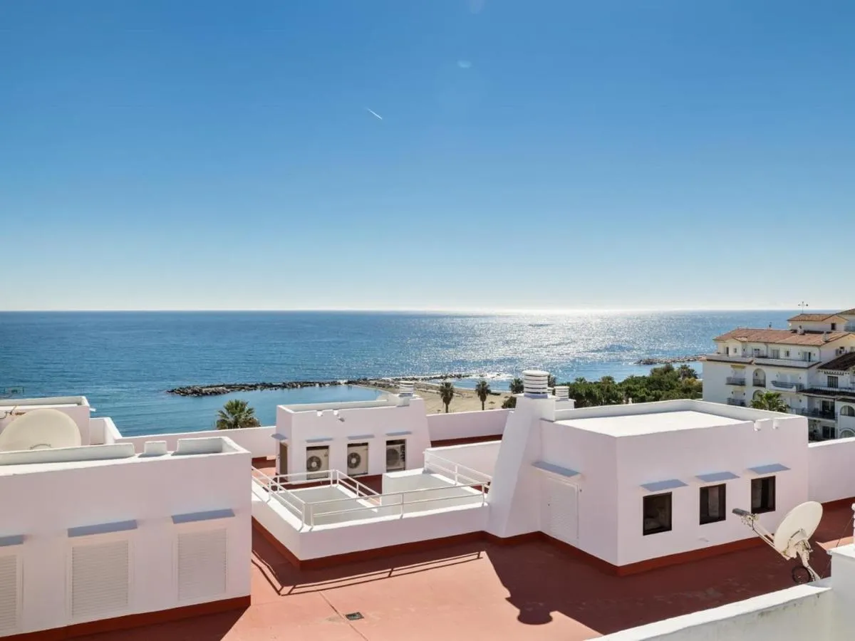 Image 4 of Casa cádiz 607 playas del duque