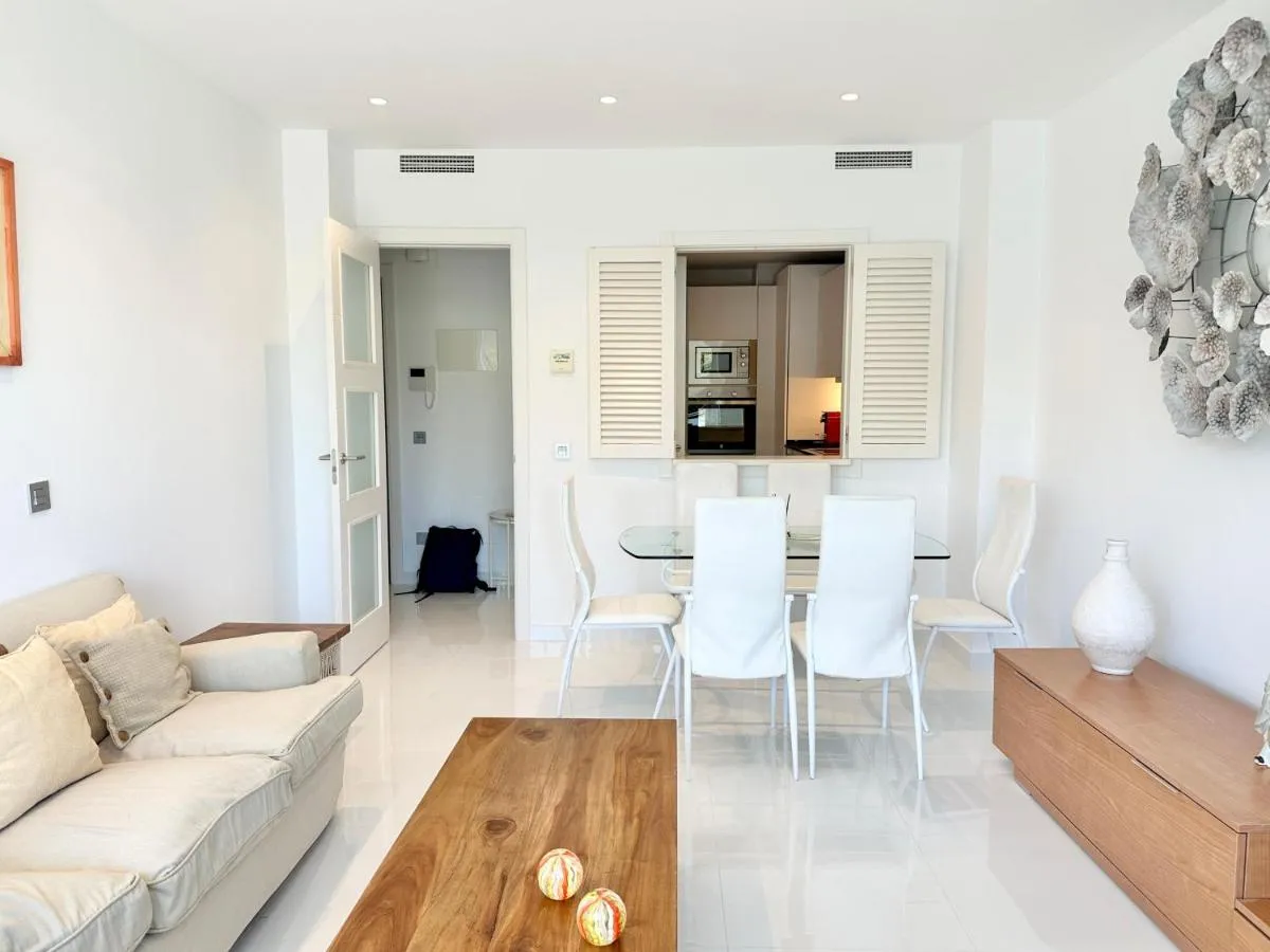 Image 3 of Center Of Marbella – EaW Homes