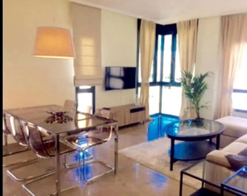 Image 6 of Centric apartment Marbella town