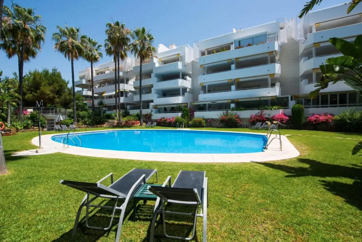 Image 1 of Charming 2 Bedroom Trocadero Arena area