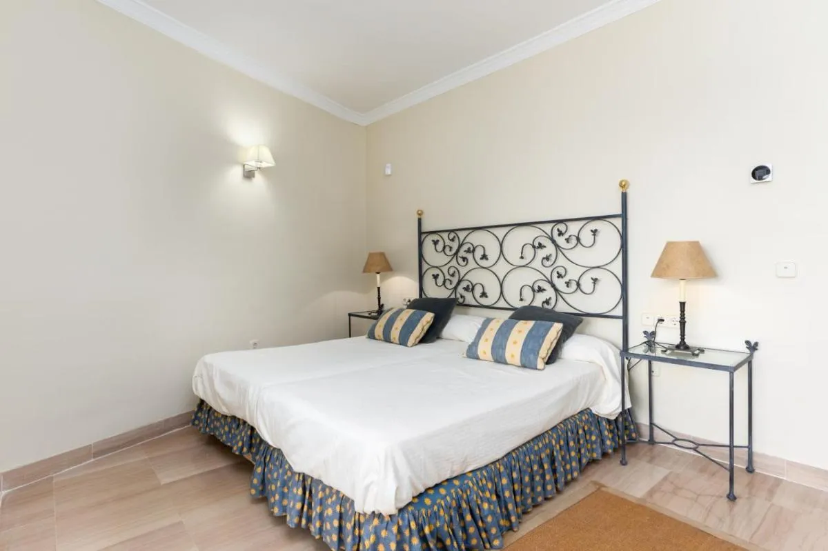 Image 4 of Charming Marbella