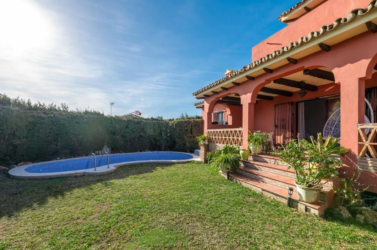 Image 3 of Classic 5 BDRM Andalucian Villa w Pool & Sea View