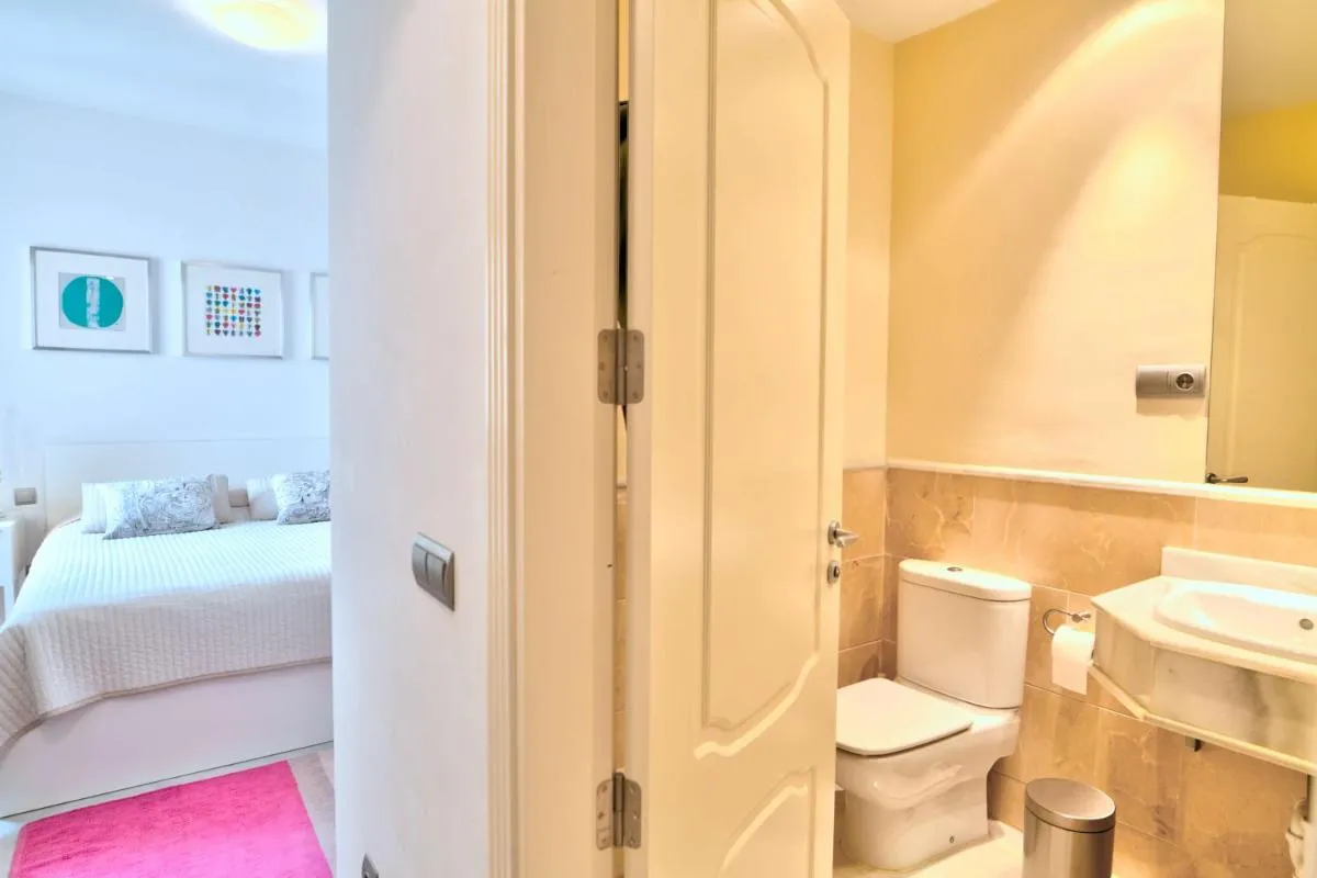 Image 5 of Colorlife Apartment