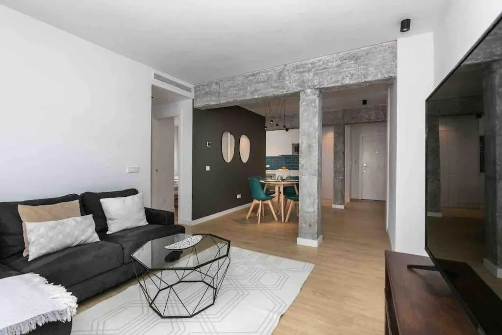 Image of Como en tu casa en Marbella
