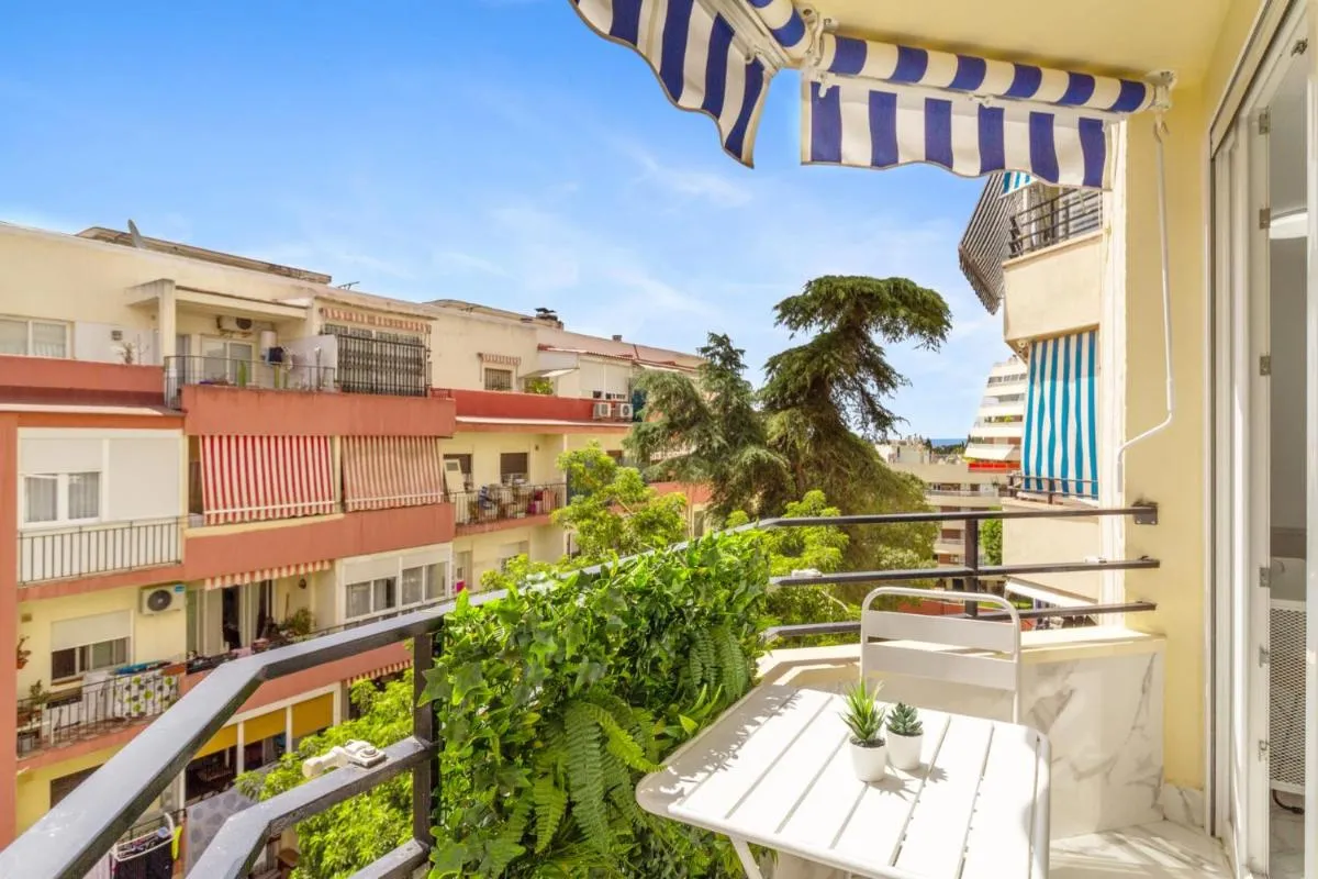 Image 1 of Cozy beach apartment