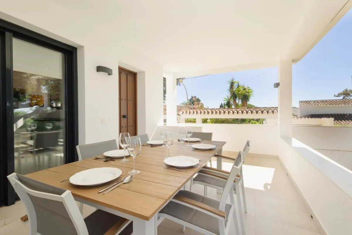 Image 5 of Cozy holiday home by the beach in Costabella, Marbella
