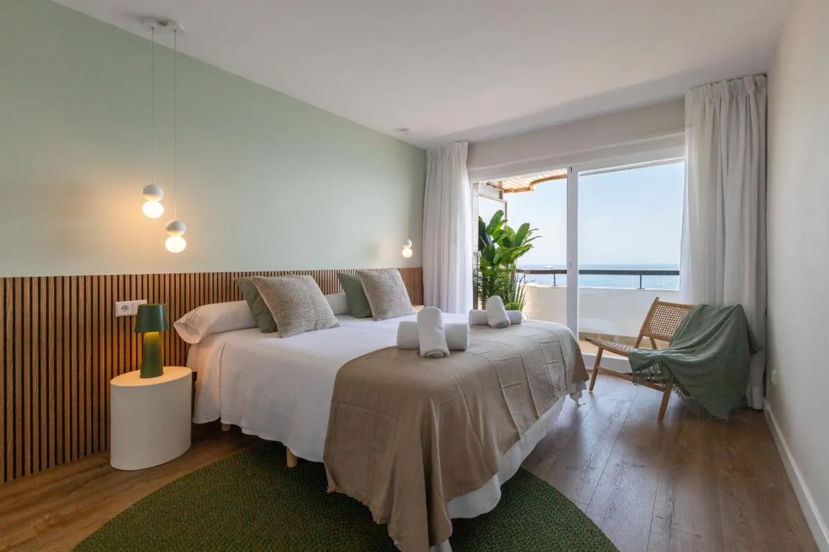 Image 2 of Dream penthouse in marbella center with sea views
