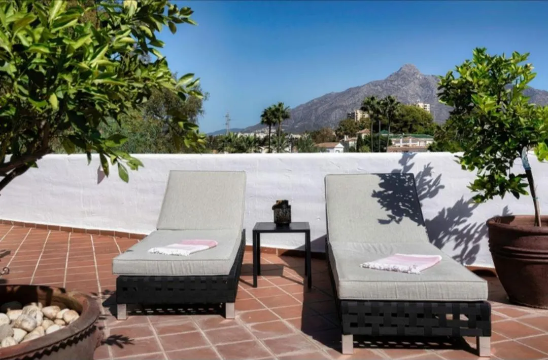 Image 3 of Duplex penthouse Casa M3 walking distance Puerto Banus