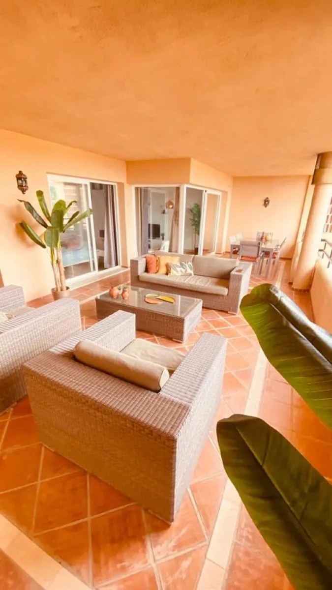 Image 3 of Elviria Apartment