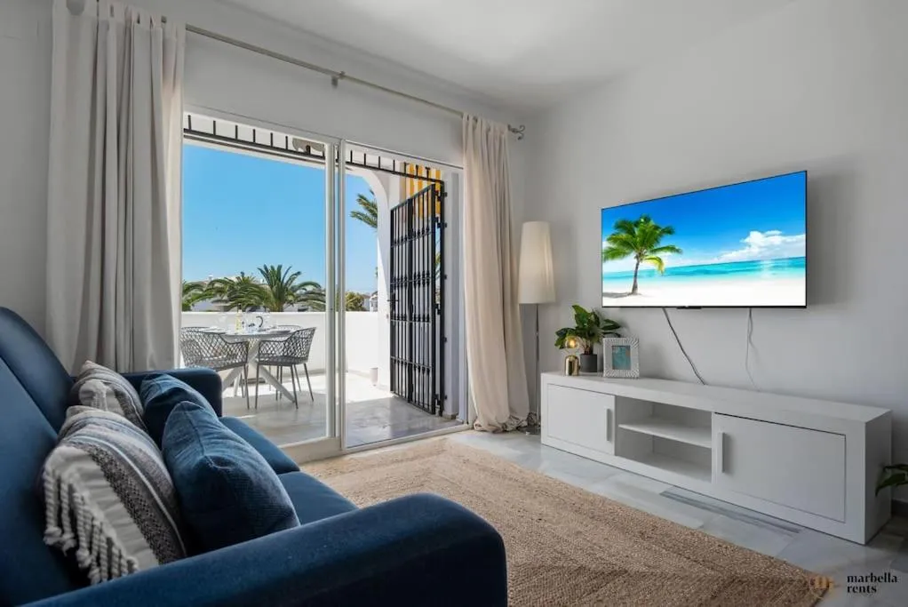 Image 1 of Elviria del Sol Ref 59