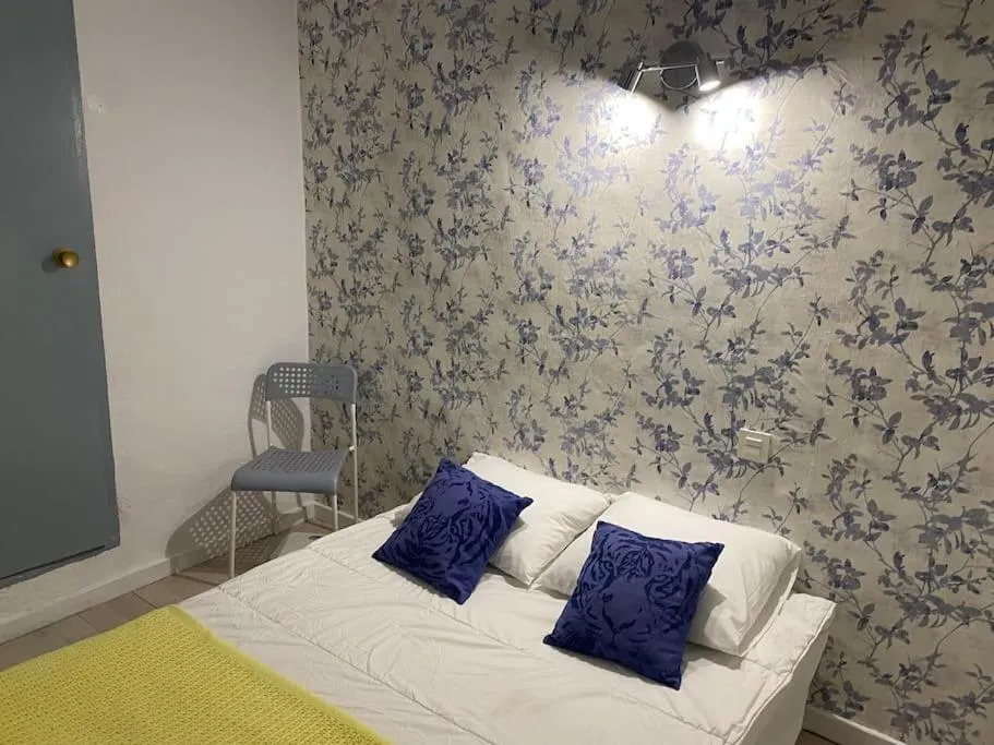 Image 1 of Encantador estudio en Marbella