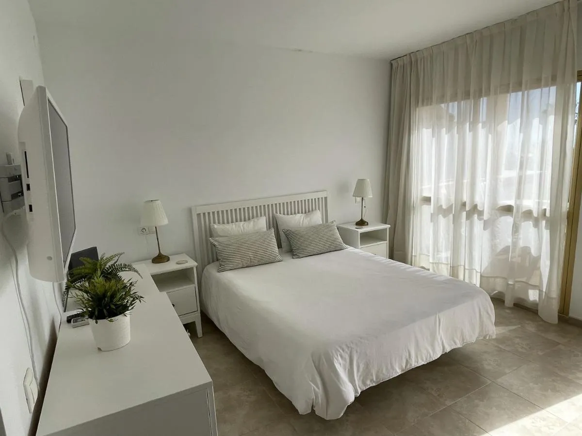 Image 2 of Estudio con insuperables vistas al Mar: Aparcamiento