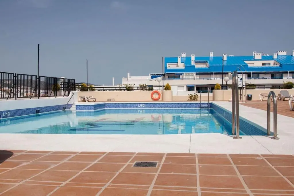 Image 6 of First line beach studio/Center/5p!