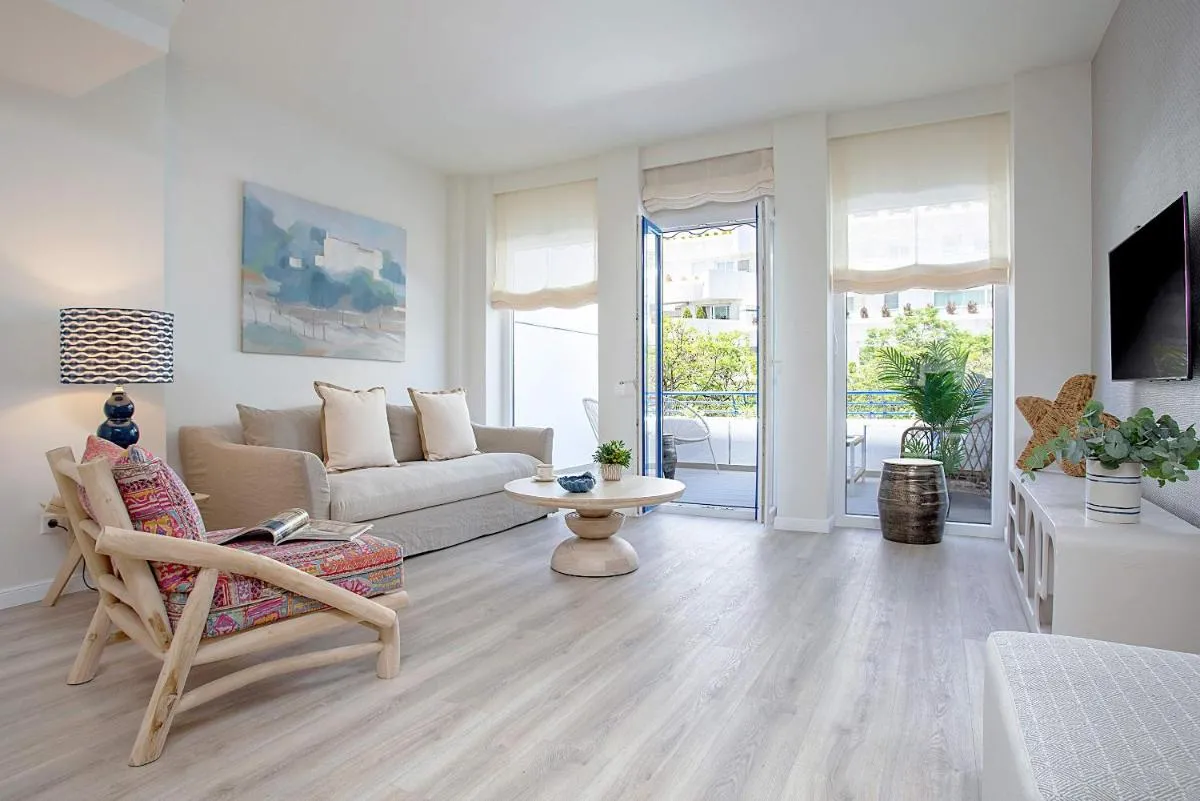 Image 1 of Genteel Home Marbella House Beach