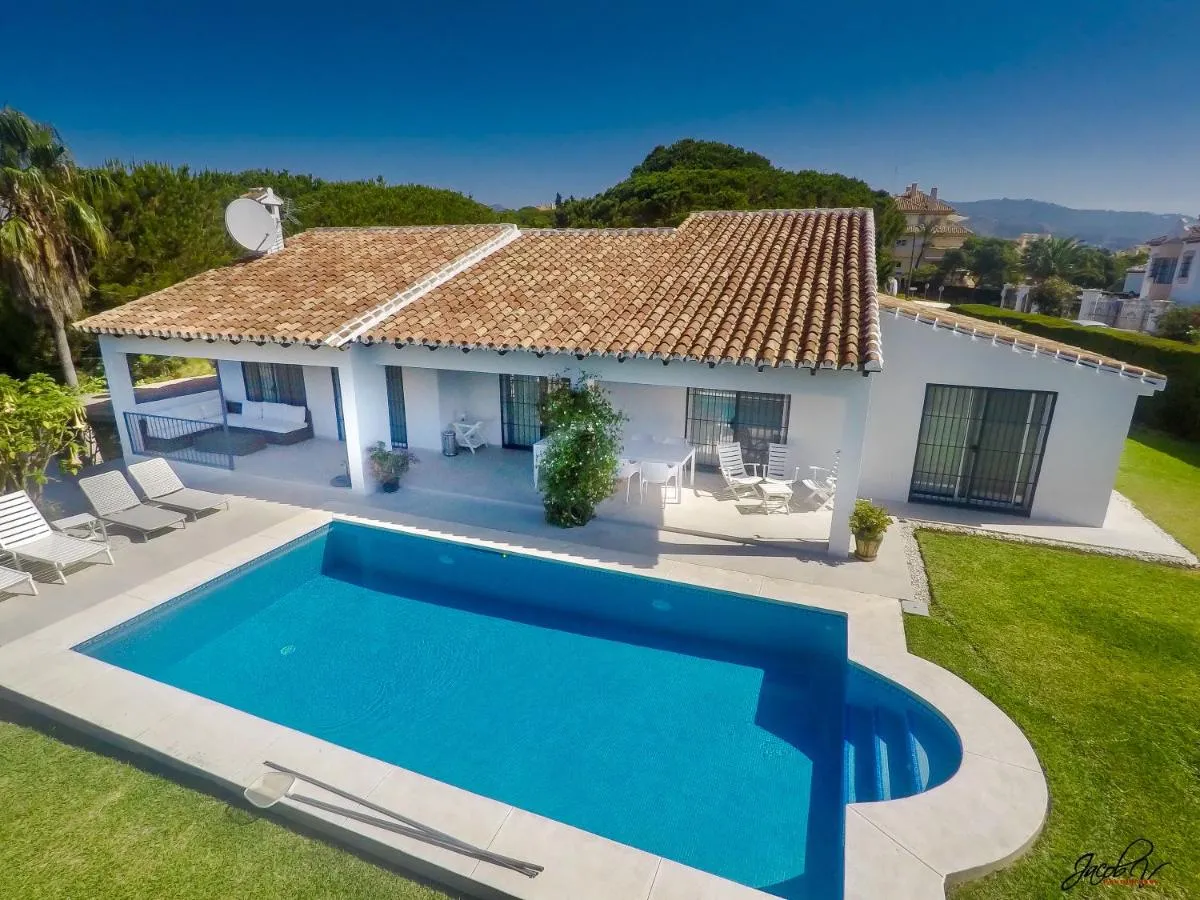 Image 1 of Great Villa Near Beach and Marbella