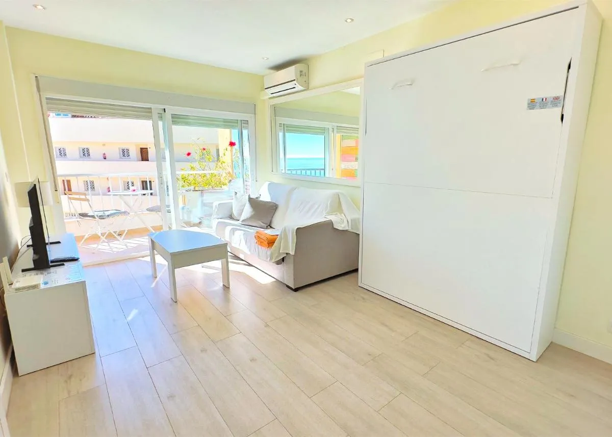 Image 1 of Great studio on the Beachfront in the Center of Marbella