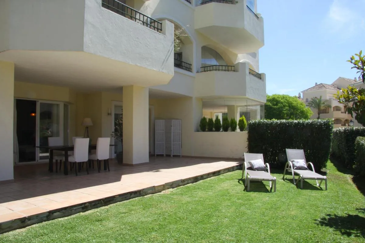 Image 6 of Hacienda Playa Elviria 300 m playa,jardin , 2 hab ,MARBELLA