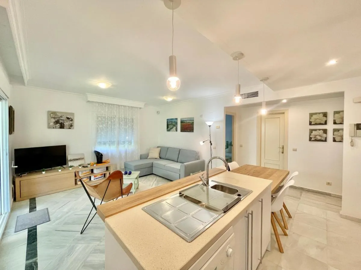 Image 6 of Hacienda de los Nagueles Golden Mile – EaW Homes