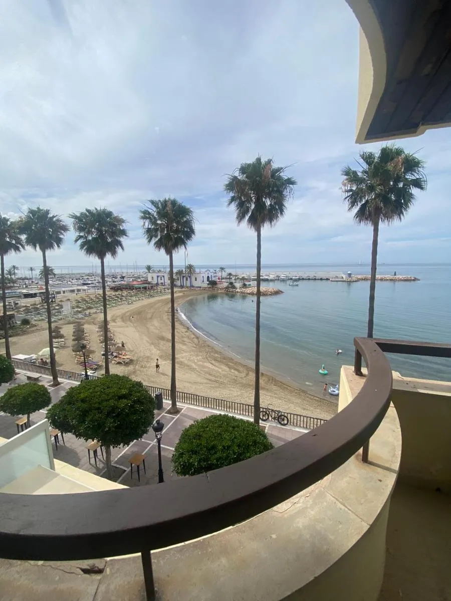 Image 2 of Homely Home Paseo Maritimo Edificio Eden Roc