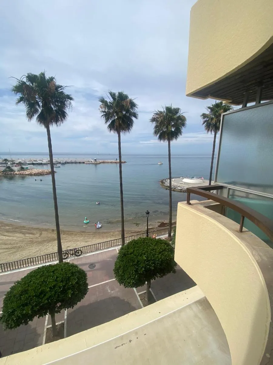 Image 3 of Homely Home Paseo Maritimo Edificio Eden Roc