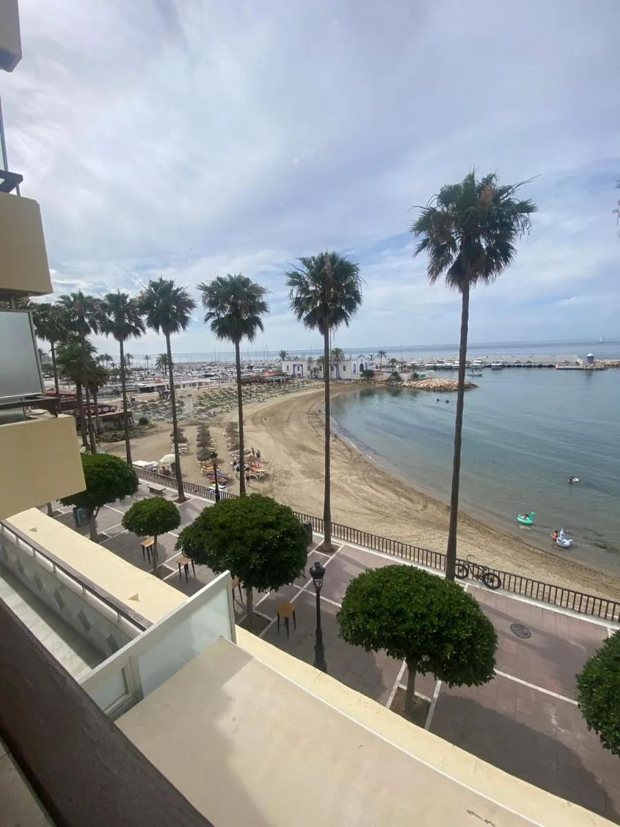 Image 4 of Homely Home Paseo Maritimo Edificio Eden Roc