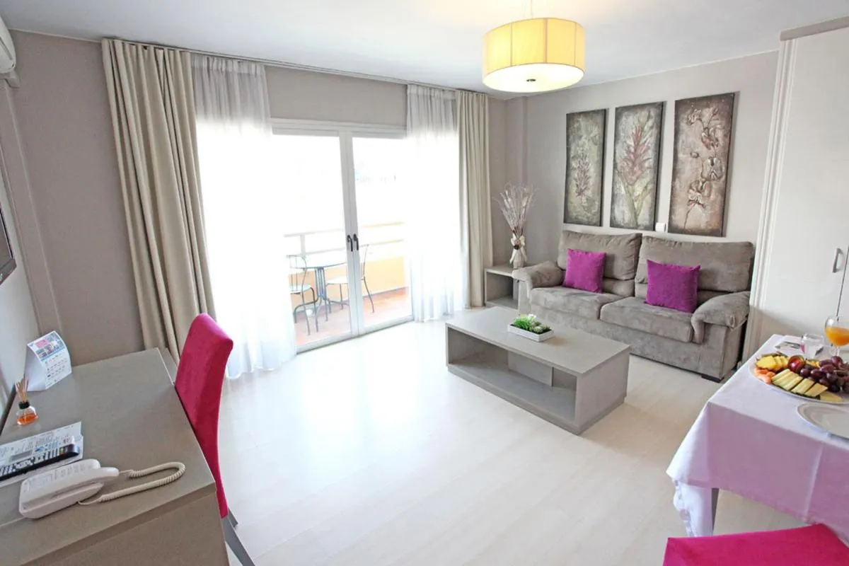 Image 6 of Hotel El Faro Marbella