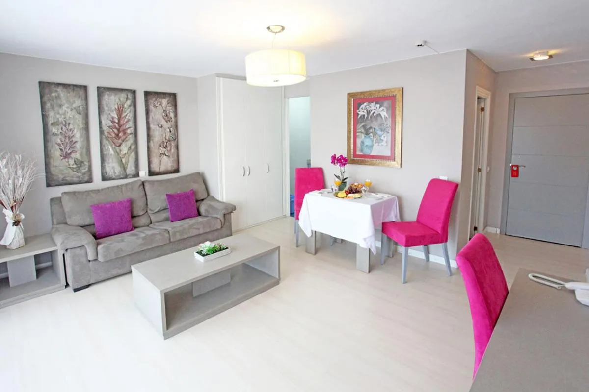 Image 4 of Hotel El Faro Marbella
