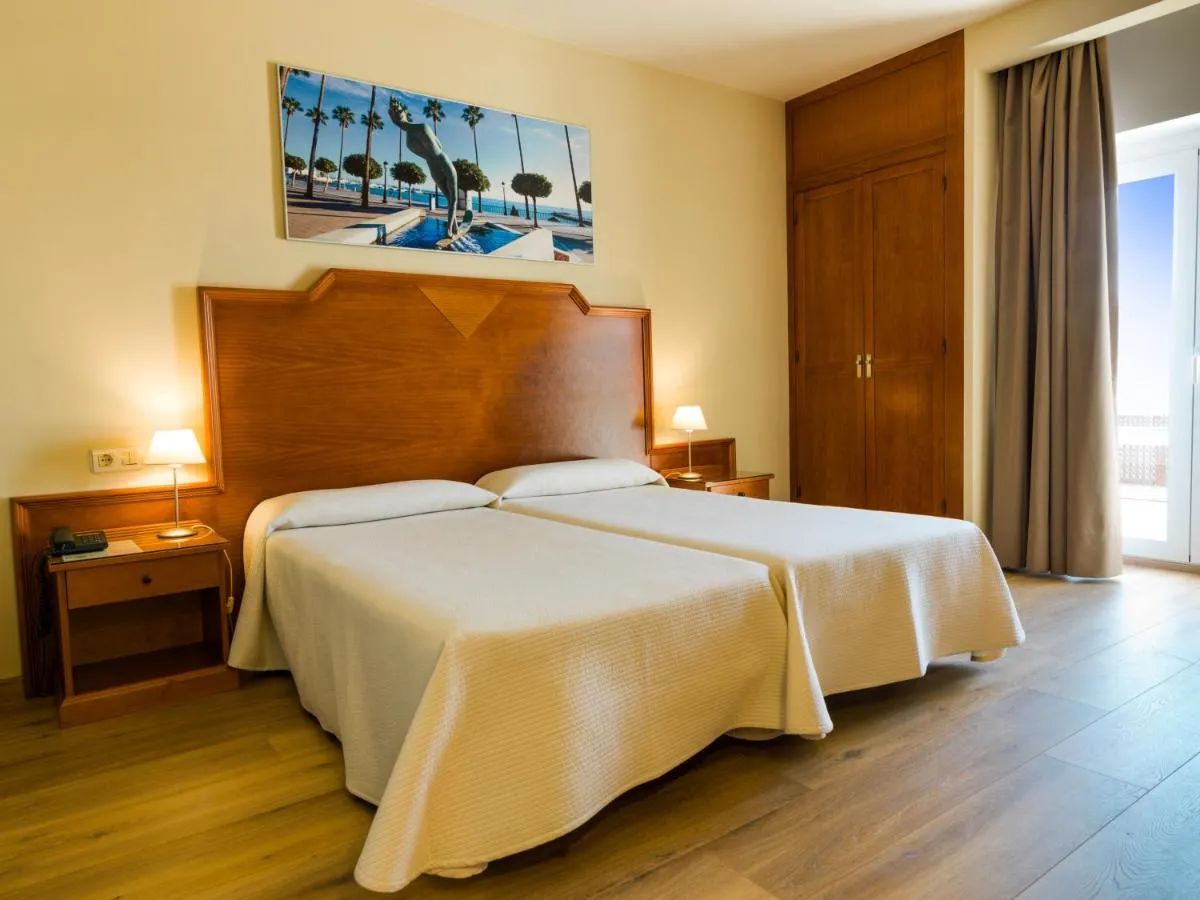 Image 3 of Hotel Monarque El Rodeo