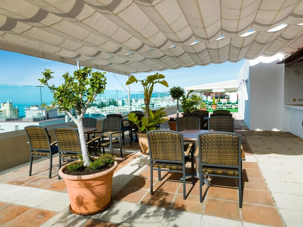 Image 1 of Hotel Monarque El Rodeo