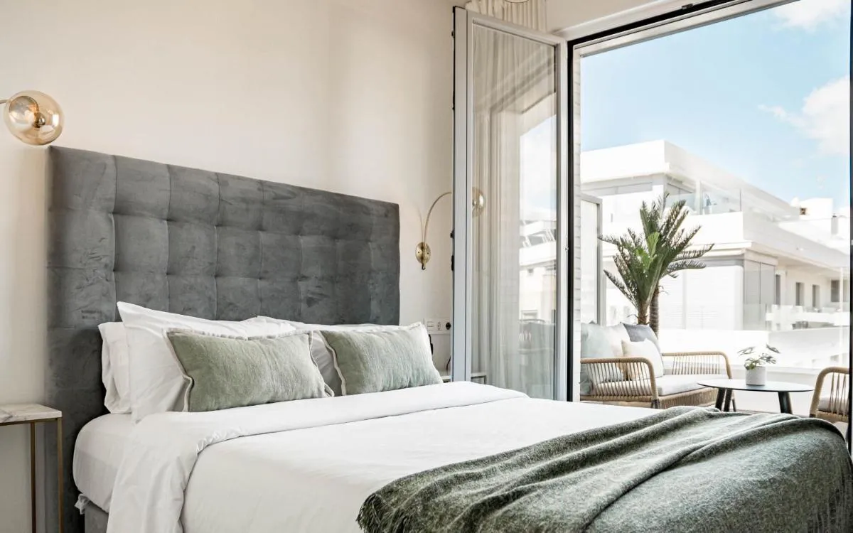 Image 1 of JG35A- Perfect holiday home in good location