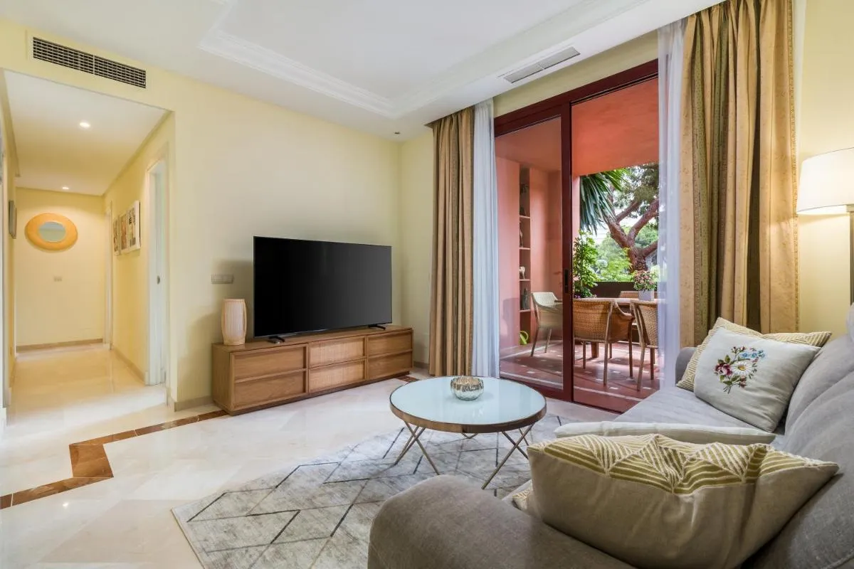 Image 5 of King Bed – Beach in 300m – 3Pools – Free Gym and parking