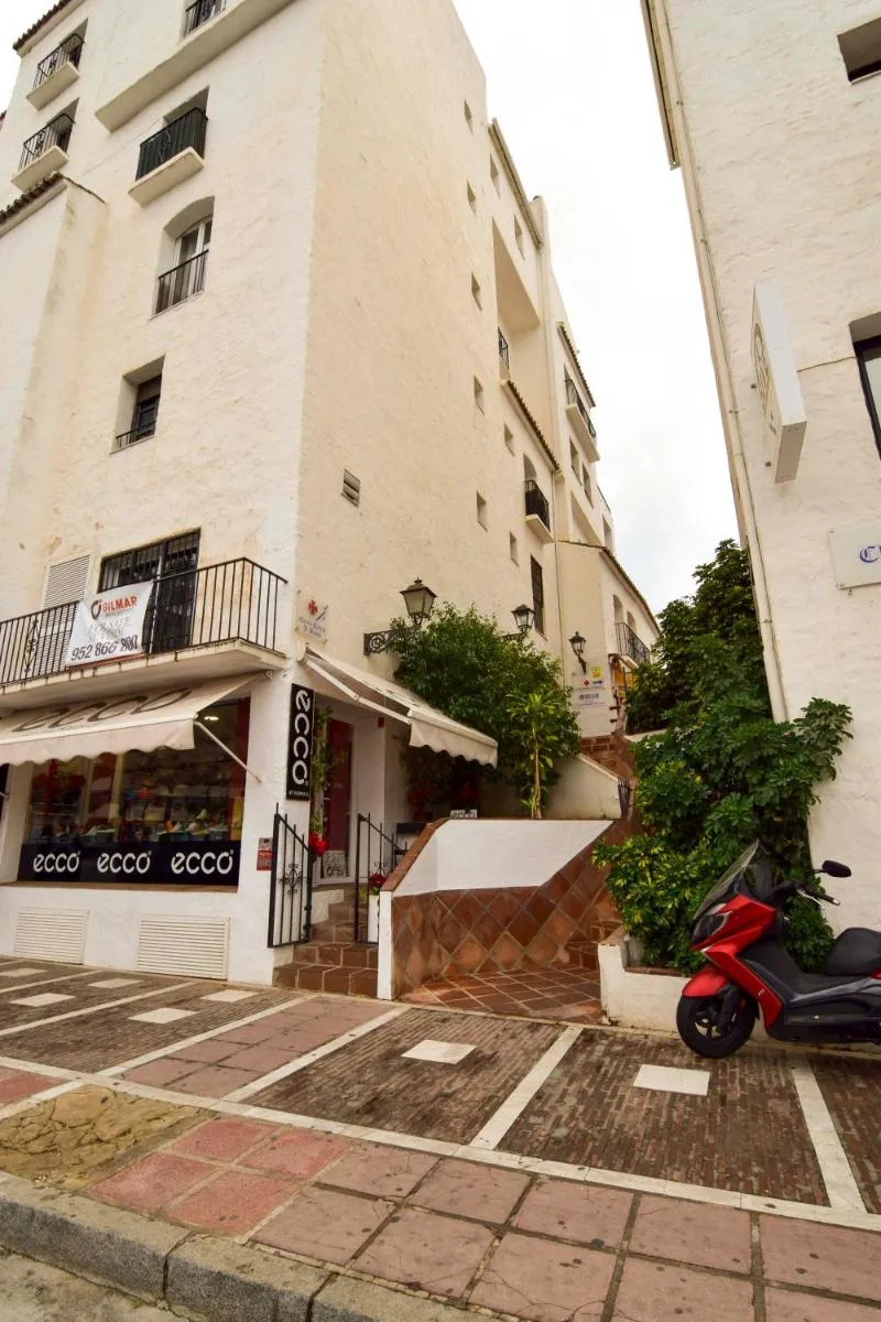 Image 3 of Letmalaga Banus