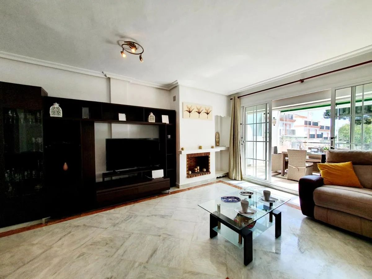 Image 4 of Lomas de Cabopino House