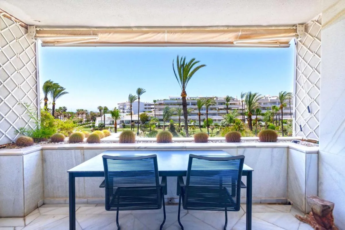 Image 2 of Los Granados Puerto Banus
