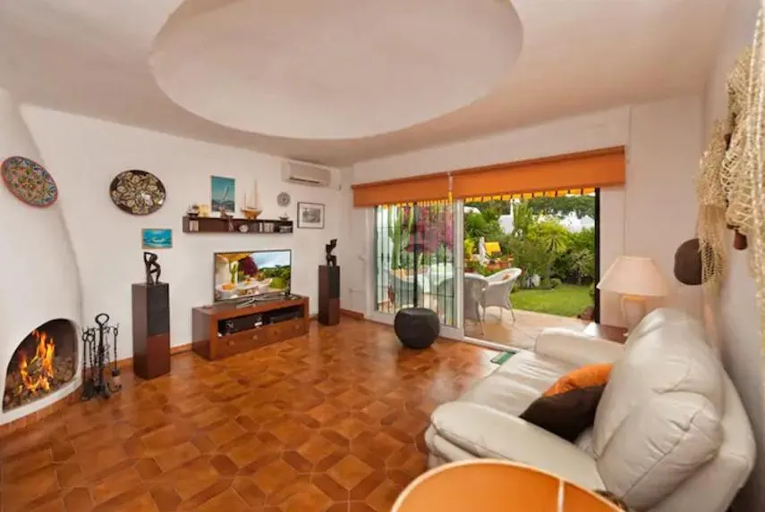 Image 1 of Lovely townhouse, swimming pool