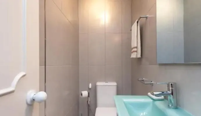 Image 3 of Lovely townhouse, swimming pool