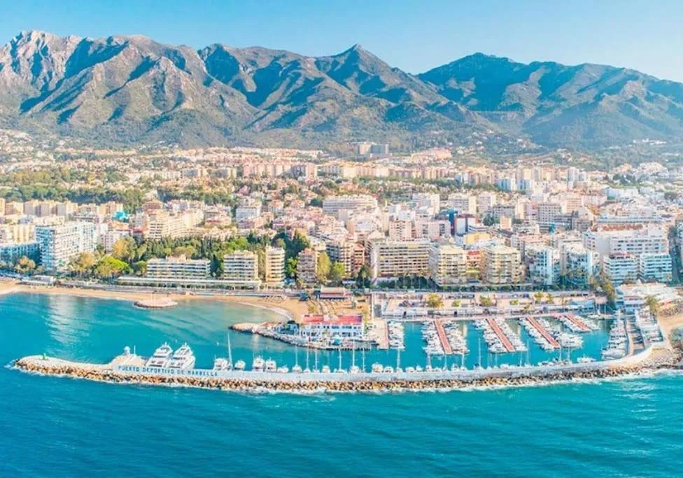 Image of Lujoso estudio cerca del mar en Marbella centro – MARINO II 111