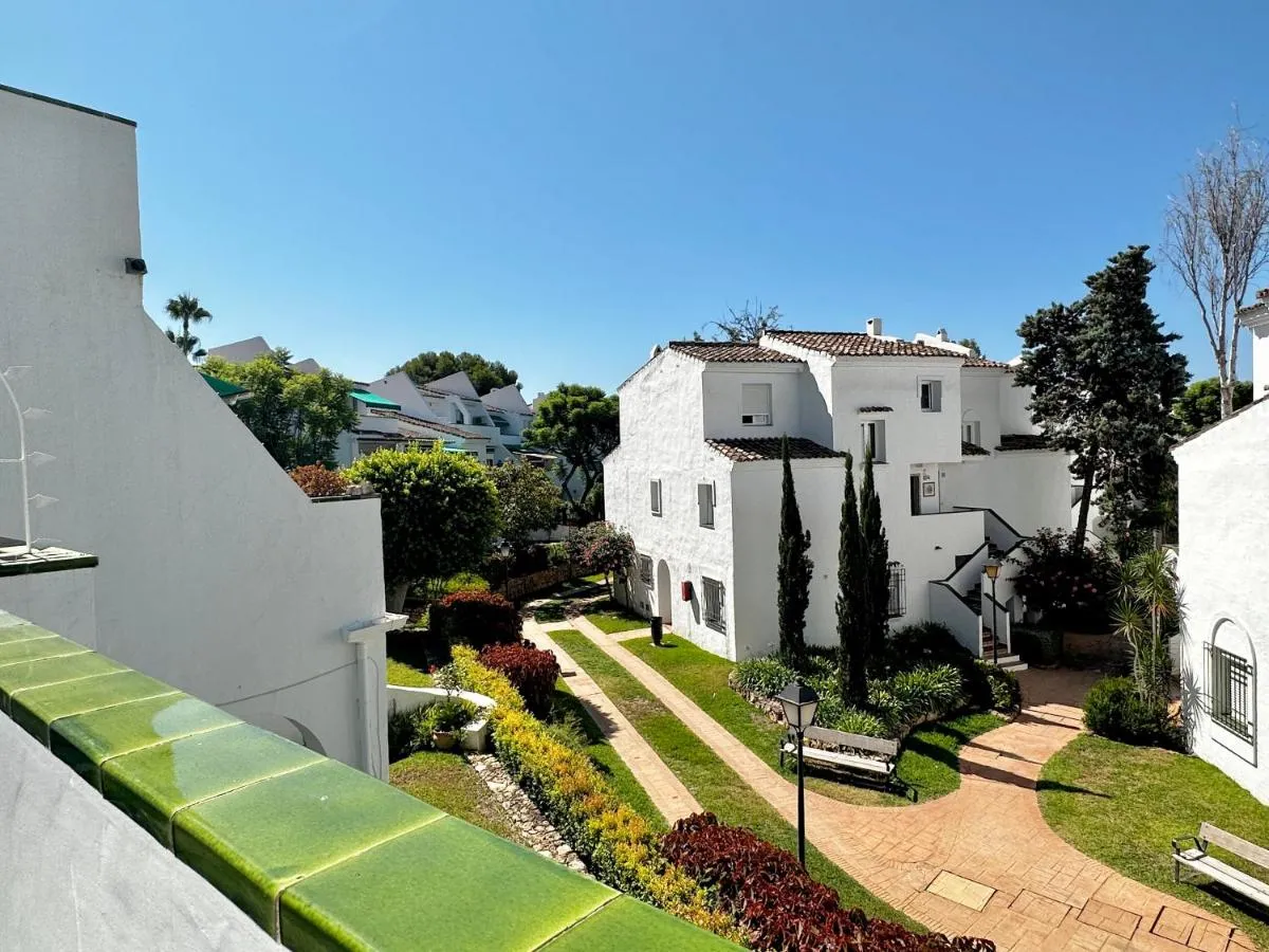Image 4 of Lunamar beachfront with swimming pool, football, tennis, paddle and basketball courts – EaW Homes